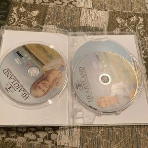 The complete season 13 of Heartland.